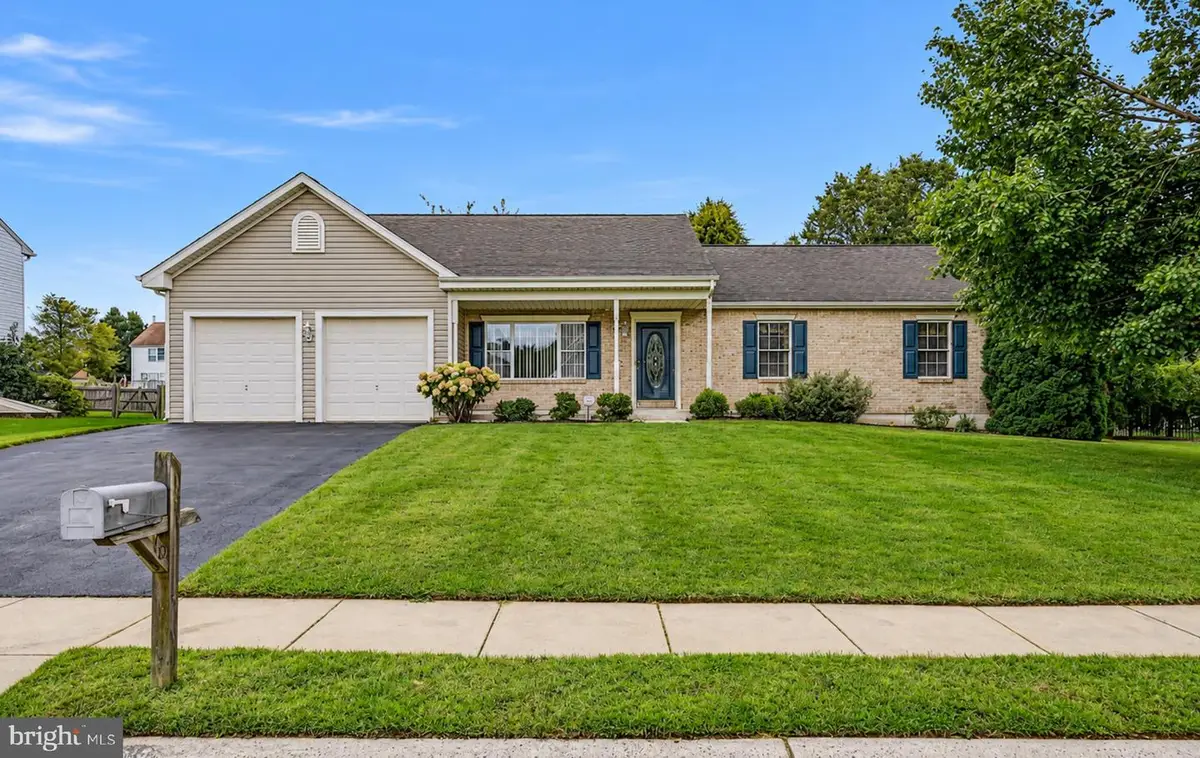 10 Corbit Sharp Dr, Townsend, DE 19734 - #1