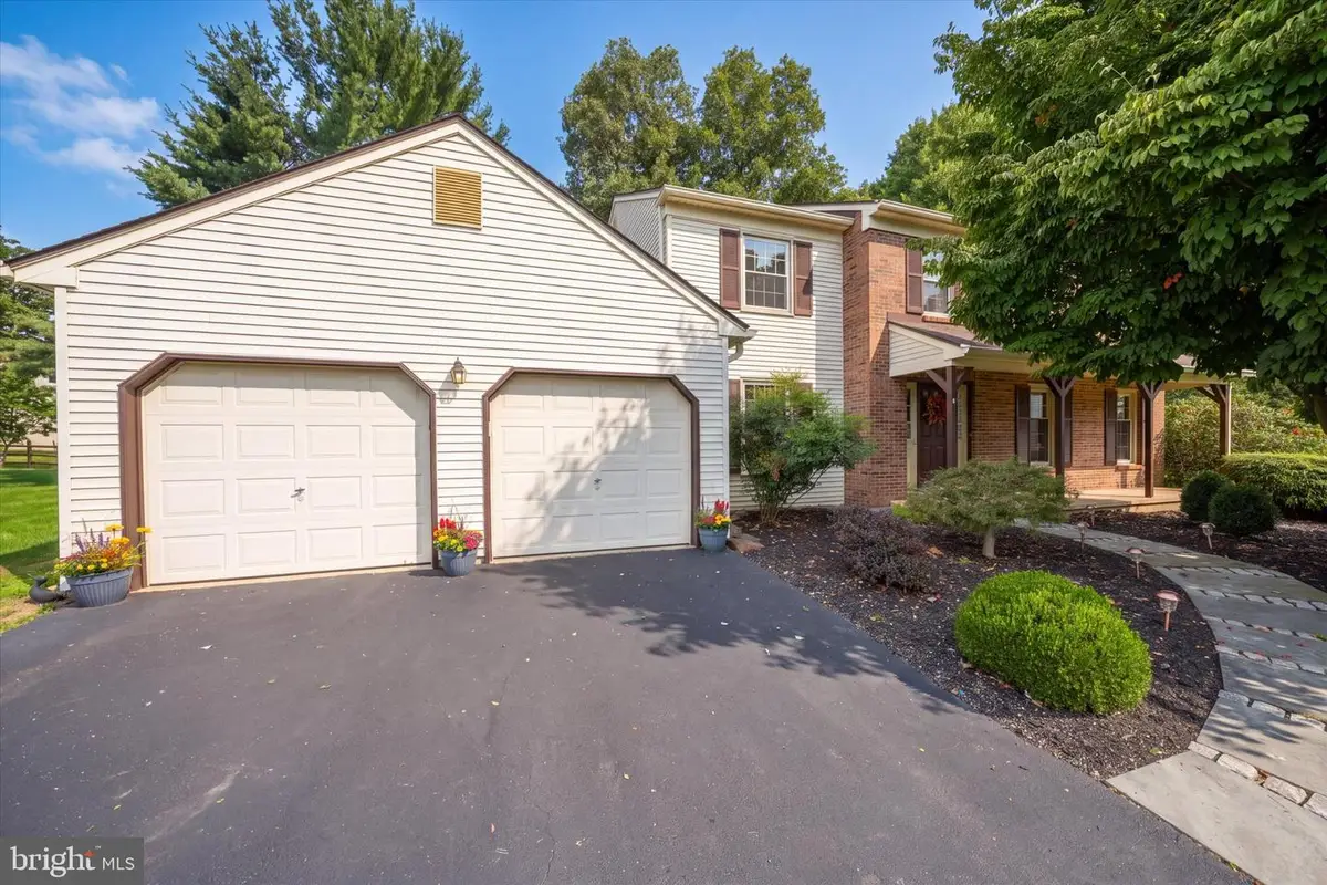 9 Round Tree Cir, Hockessin, DE 19707 - #1