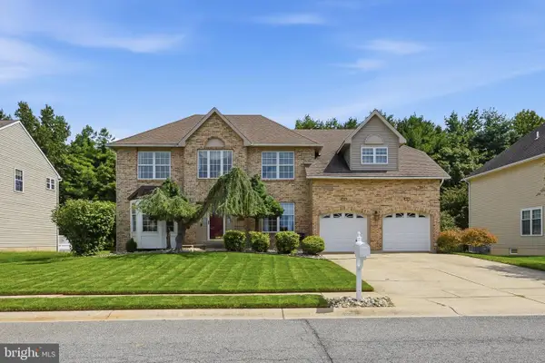 31 E Moyer Dr, BEAR, DE 19701