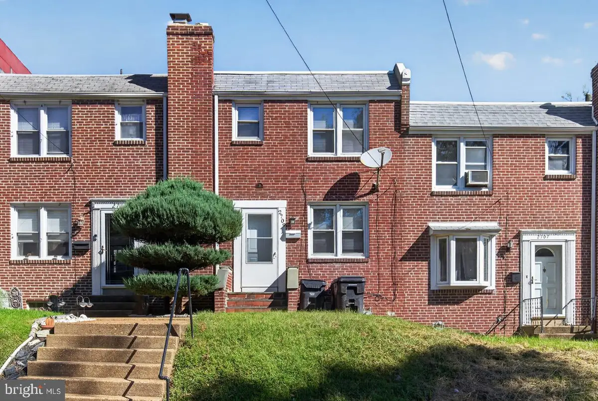 2709 W 6th St, Wilmington, DE 19805 - #1