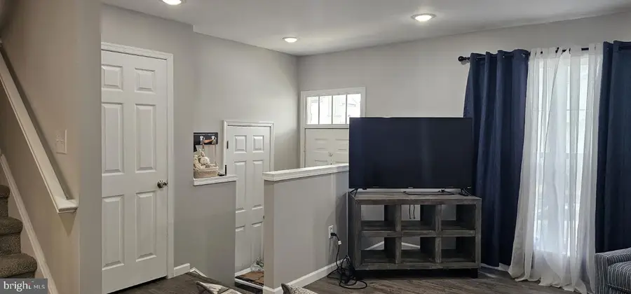 11 Denny Cir, Newark, DE 19702 - #2