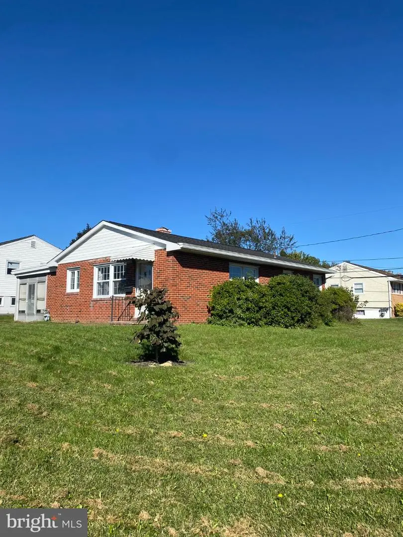 2400 Newell Dr, Wilmington, DE 19808 - #3