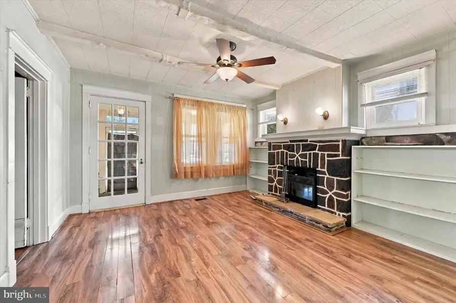 105 E 36th St, Wilmington, DE 19802 - #3