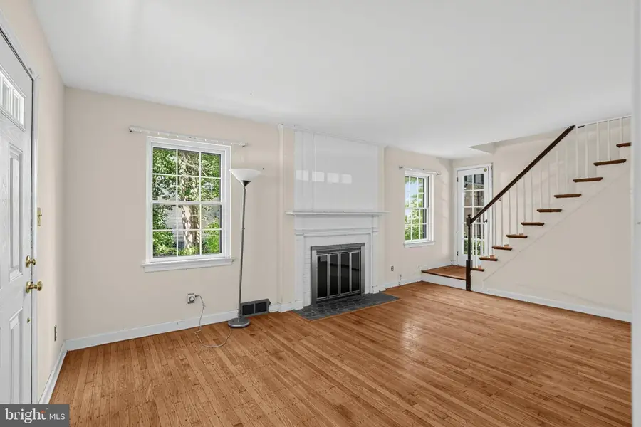 807 Woodsdale Rd, Wilmington, DE 19809 - #3