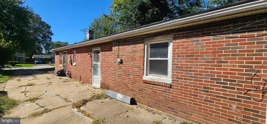 445 Anderson Dr, Wilmington, DE 19801 - #3