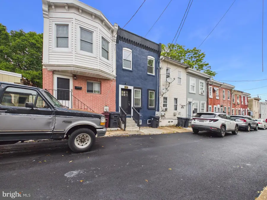 1123 Pleasant St, Wilmington, DE 19805 - #3