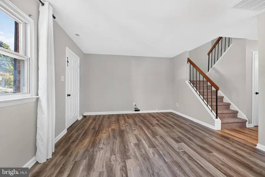 8 James Ct, Newark, DE 19702 - #3