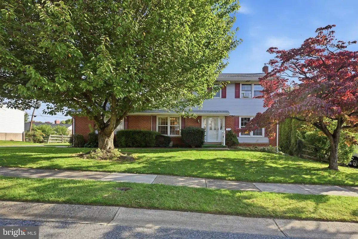 7 Wheatfield Dr, Wilmington, DE 19810 - #1