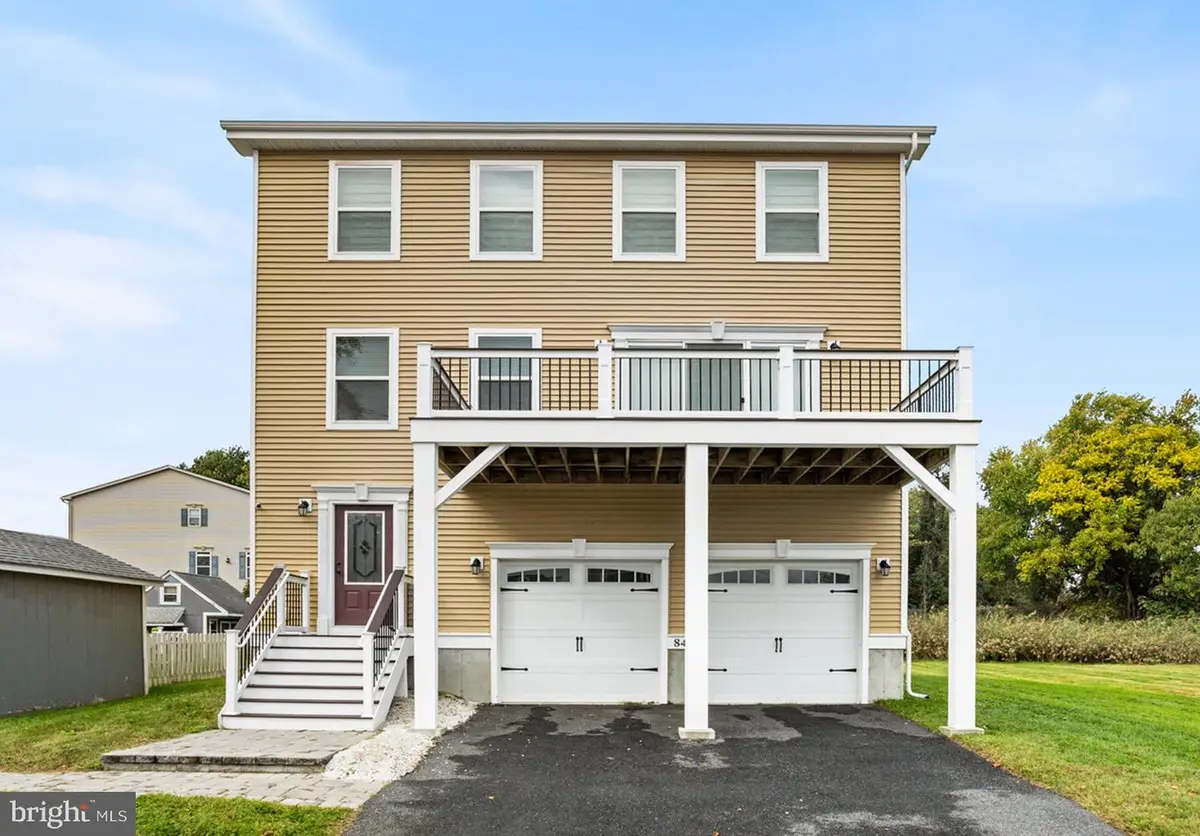 84 Washington St, Delaware City, DE 19706 - #1