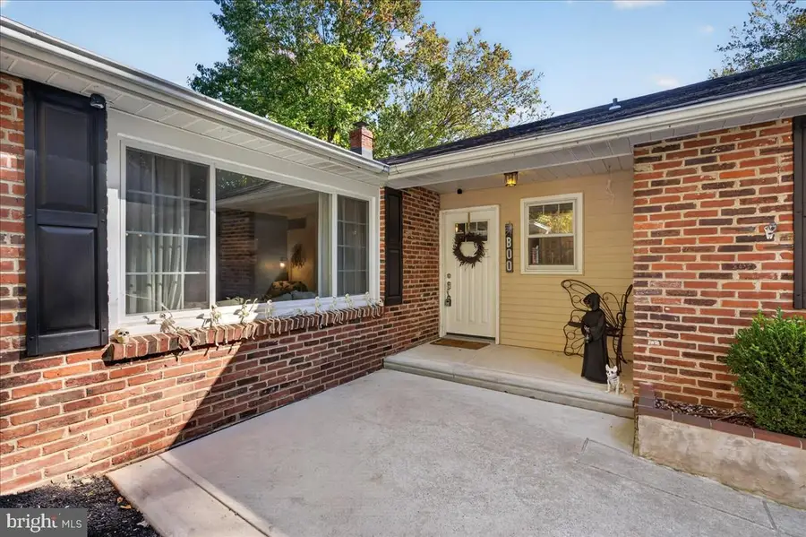 6 Lori Ln, Wilmington, DE 19809 - #2