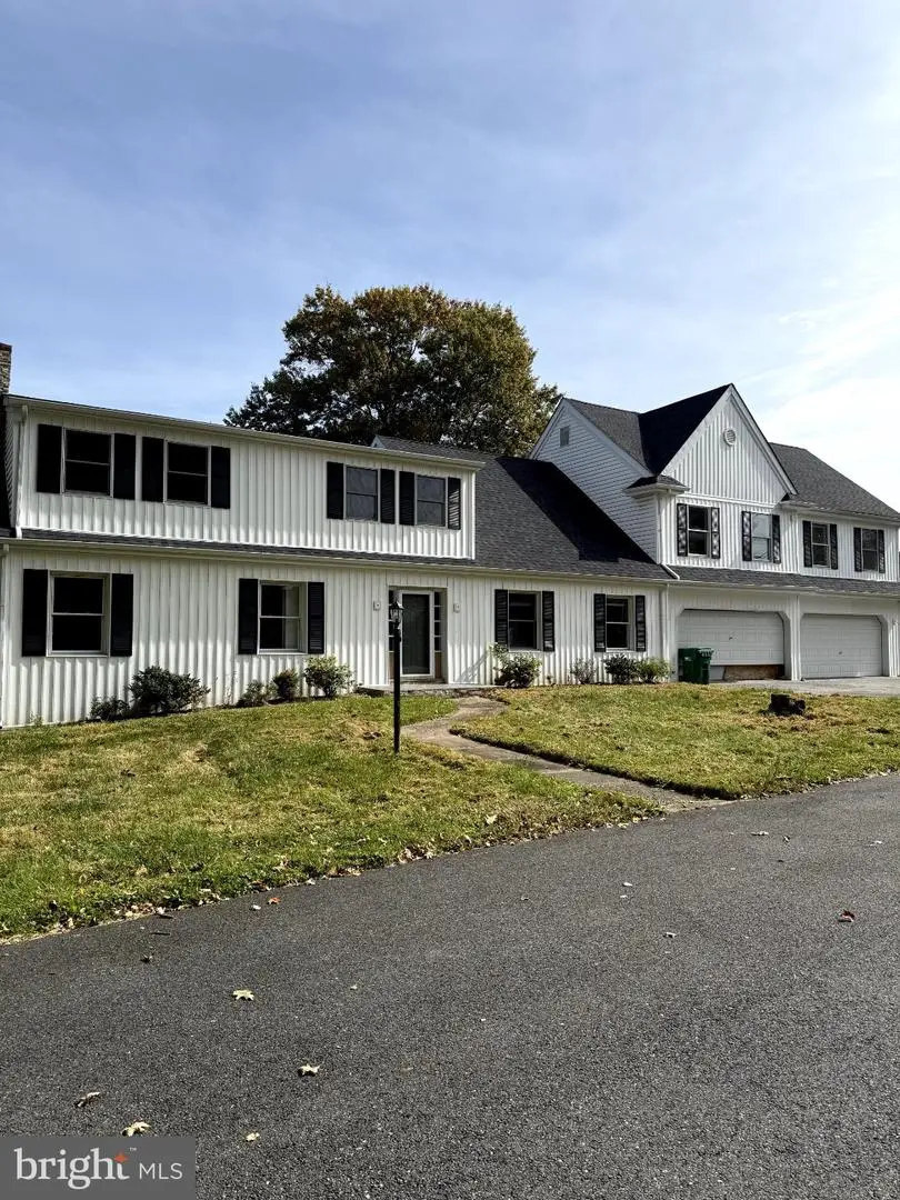 18 Mount Airy Dr, Wilmington, DE 19807 - #1