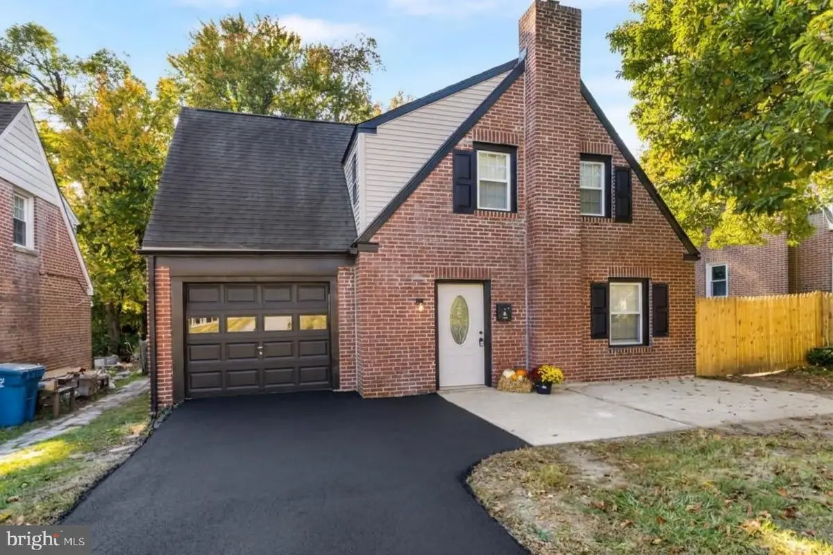 6 N Stuyvesant Dr, Wilmington, DE 19809 - #1