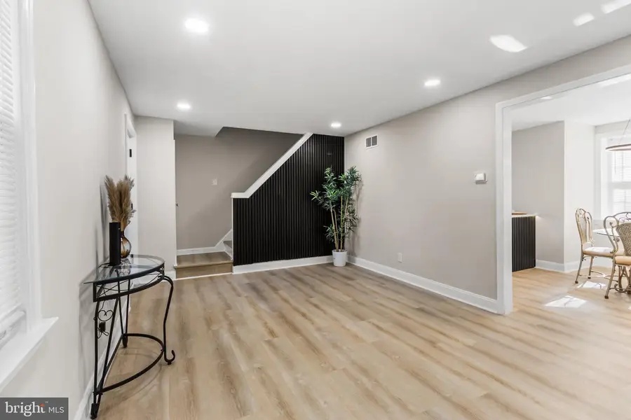 6 N Stuyvesant Dr, Wilmington, DE 19809 - #2