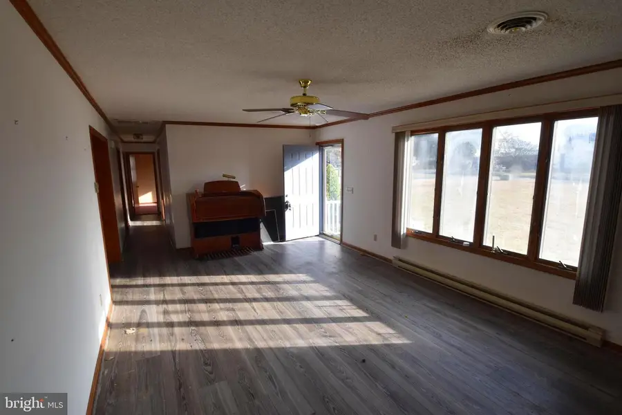 38182 Piney Point Rd, Ocean View, DE 19970 - Image #3