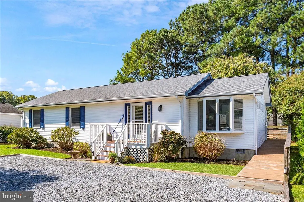 32706 E Riga Dr, Ocean View, DE 19970 - Image #1