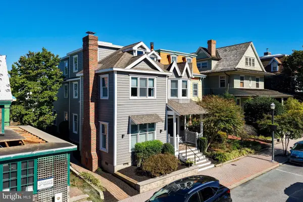 225 2nd St, LEWES, DE 19958