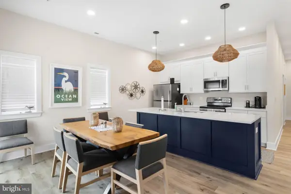 2 Bowers Dr #105, OCEAN VIEW, DE 19970