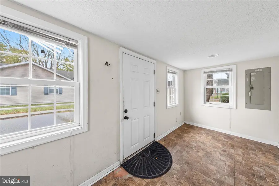 131 4th St, Seaford, DE 19973 - Image #2