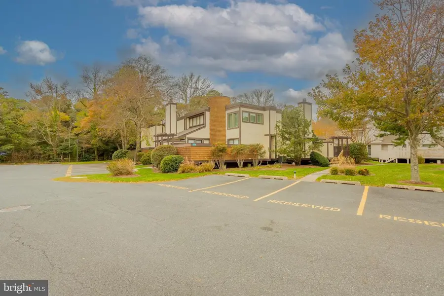 33597 Center Ct #1206, Bethany Beach, DE 19930 - Image #2