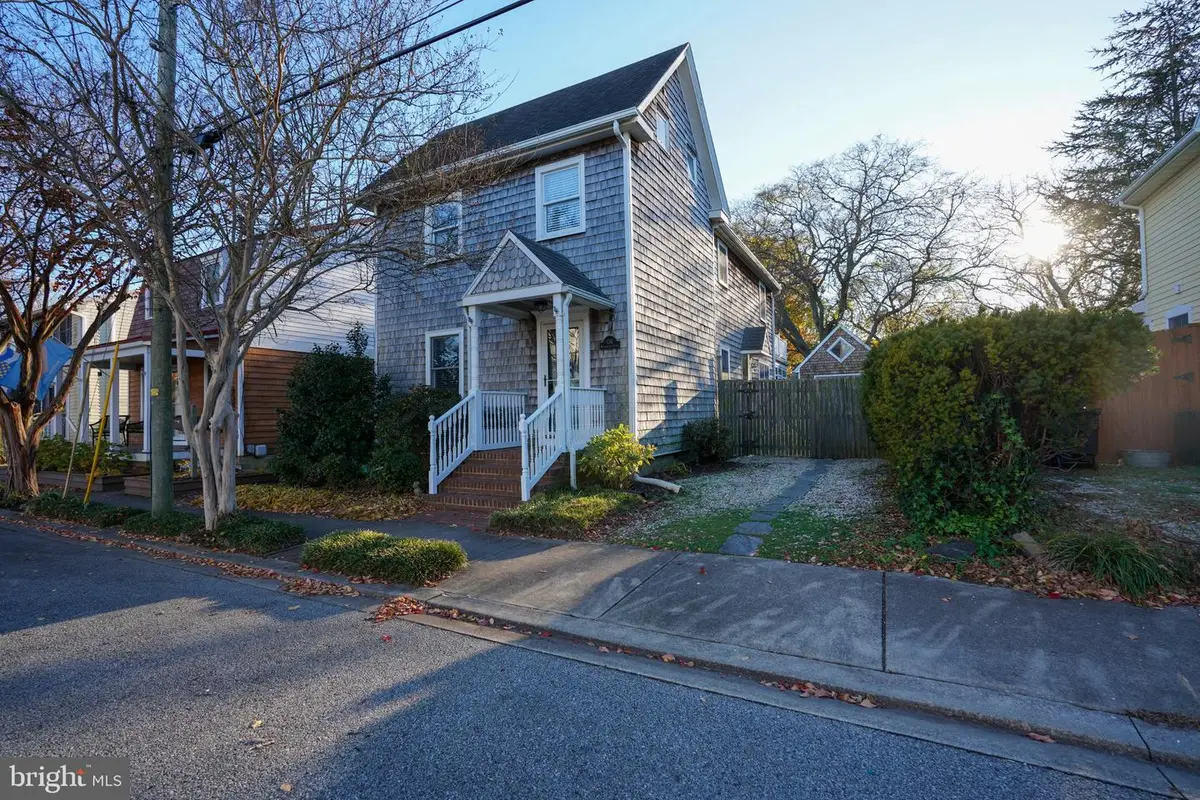 136 S Washington Ave, Lewes, DE 19958 - Image #1