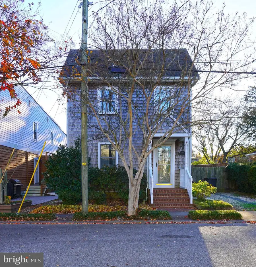 136 S Washington Ave, Lewes, DE 19958 - Image #2