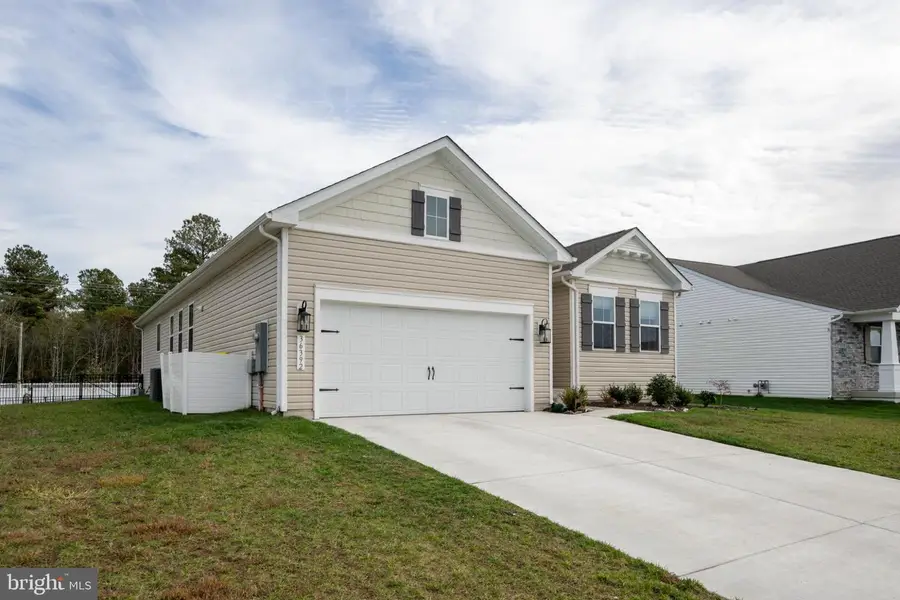 36392 Gate Dr, Georgetown, DE 19947 - Image #2