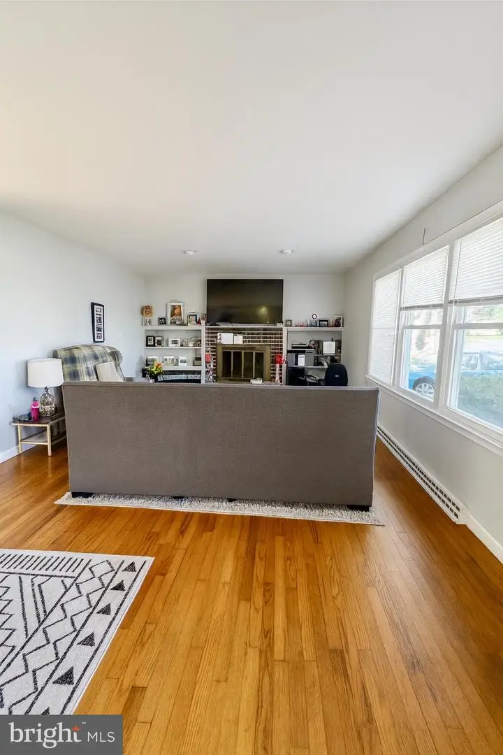 714 W Ivy Dr, Seaford, DE 19973 - Image #2