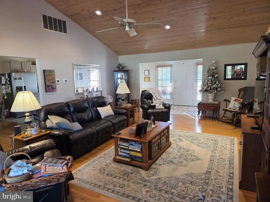 25672 Brookside Dr, Seaford, DE 19973 - Image #2