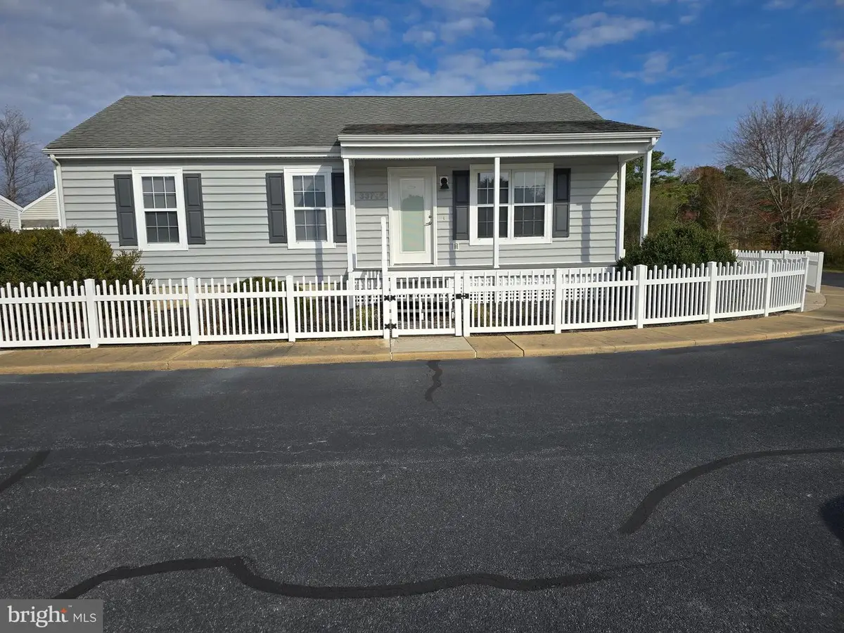 33795 N Hampton Cir, Frankford, DE 19945 - Image #1