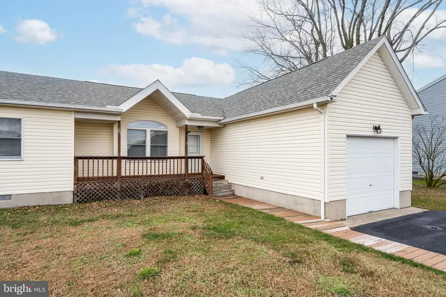 206 Chapel Of Ease St, Dagsboro, DE 19939 - Image #3