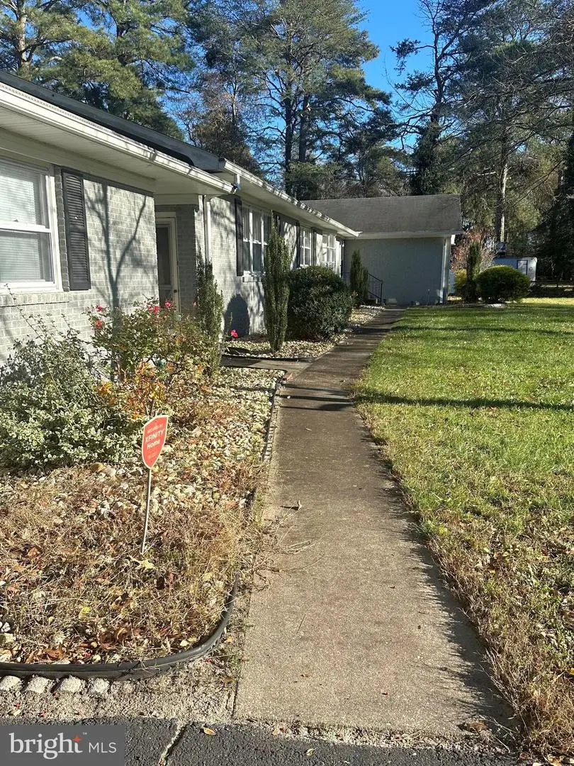 9593 N Shore Dr, Seaford, DE 19973 - Image #2