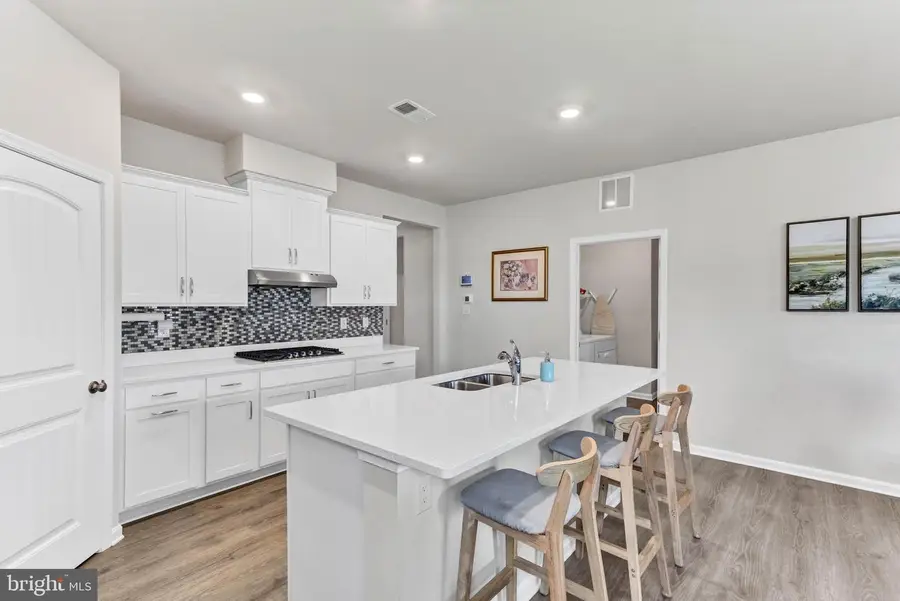 34184 Gooseberry Ave, Ocean View, DE 19970 - Image #2