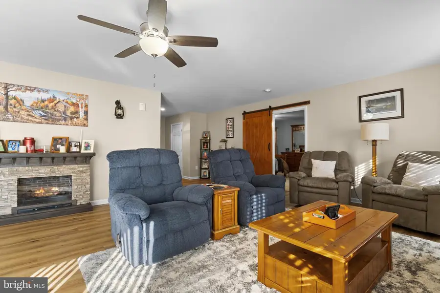 301 E 5th St, Seaford, DE 19973 - Image #3