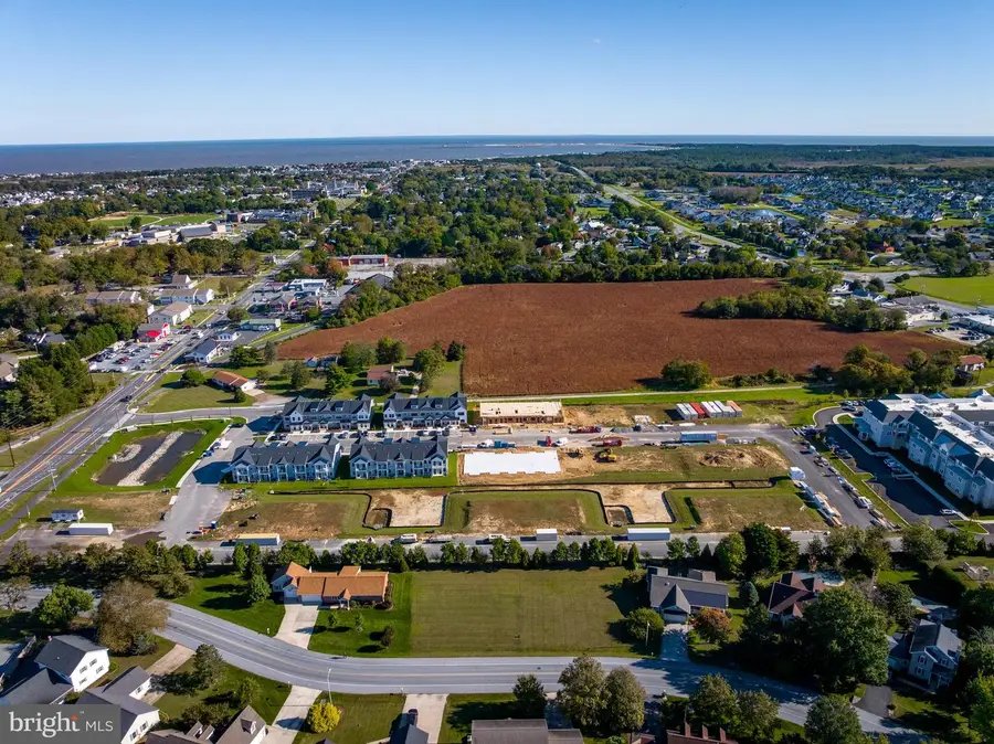 2105 Emden Ln #310, Lewes, DE 19958 - Image #2