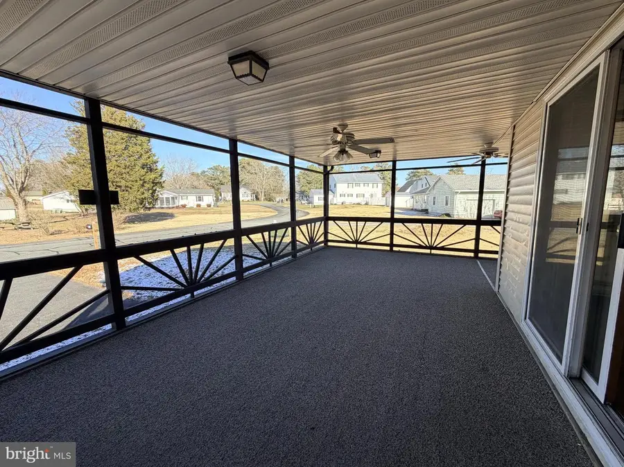 31461 Hope St, Ocean View, DE 19970 - Image #2