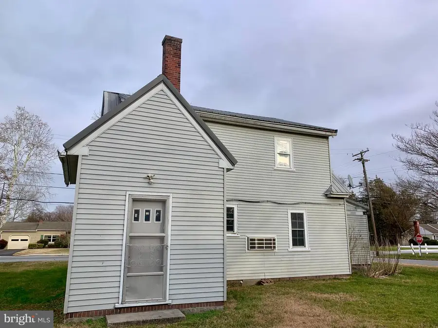 406 S Laws St, Bridgeville, DE 19933 - Image #3