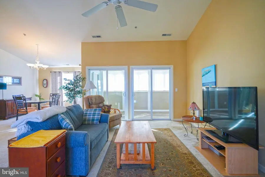 18881 Forgotten Harbor Ct #204, Rehoboth Beach, DE 19971 - Image #3