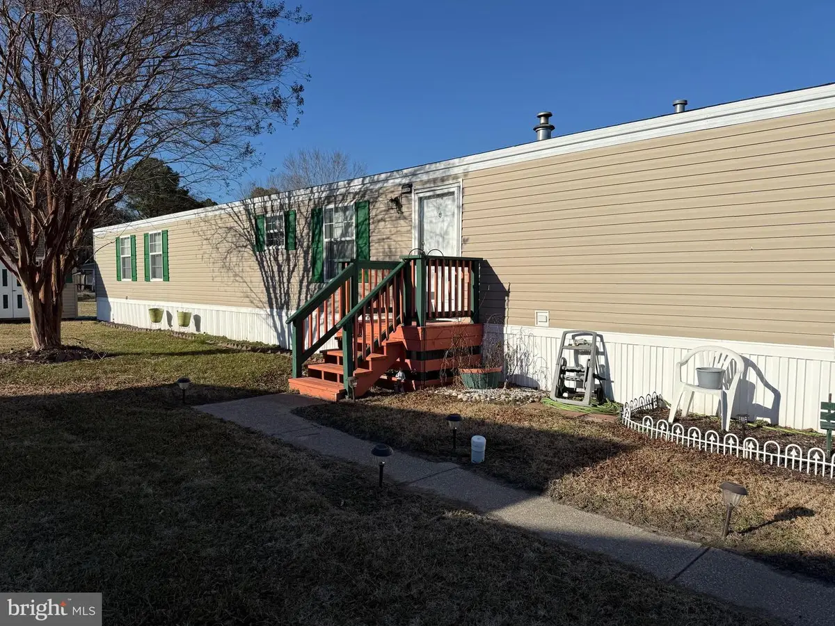 44 Hitch Pond Cir, Seaford, DE 19973 - Image #1