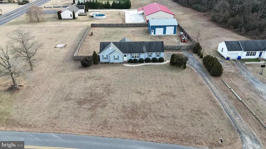 10742 Oak Lane Dr, Laurel, DE 19956 - Image #2