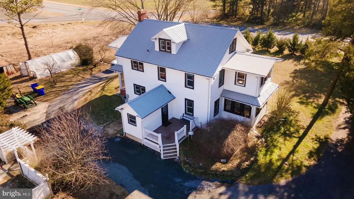 10326 Shawnee Rd, Harrington, DE 19952 - Image #1