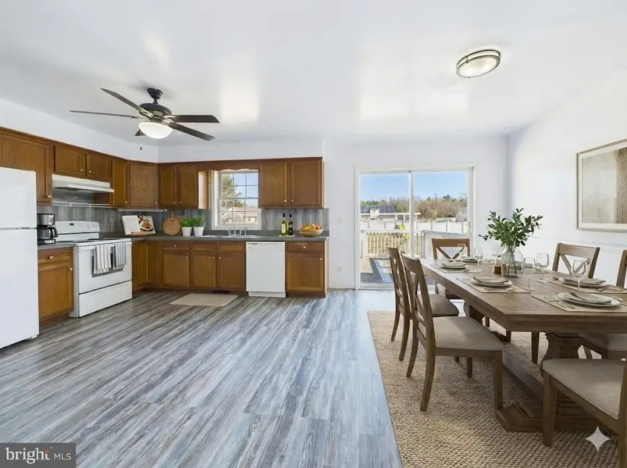 23338 Park Ave, Georgetown, DE 19947 - #3