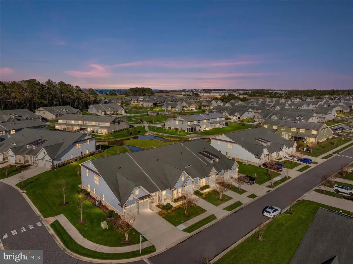 26409 Kingfisher Rd, Ocean View, DE 19970 - #1