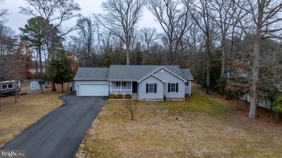 8035 Armiger Dr N, Seaford, DE 19973 - #1