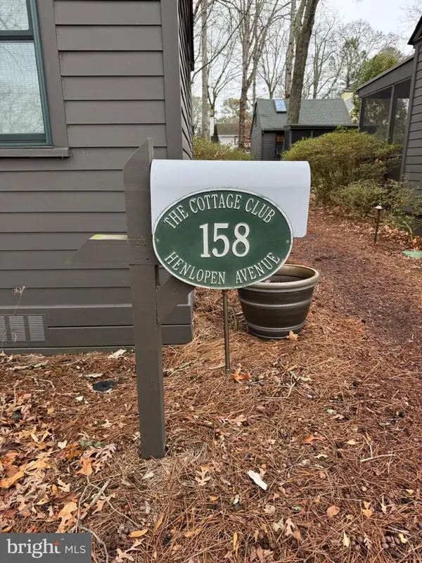 158 Henlopen Ave #8, REHOBOTH BEACH, DE 19971