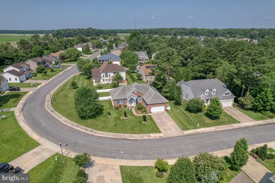 153 W Shore Dr, Milton, DE 19968 - #3