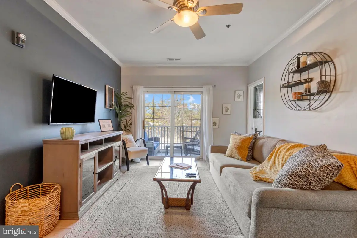 35552 E Atlantic Cir #111, Rehoboth Beach, DE 19971 - #1