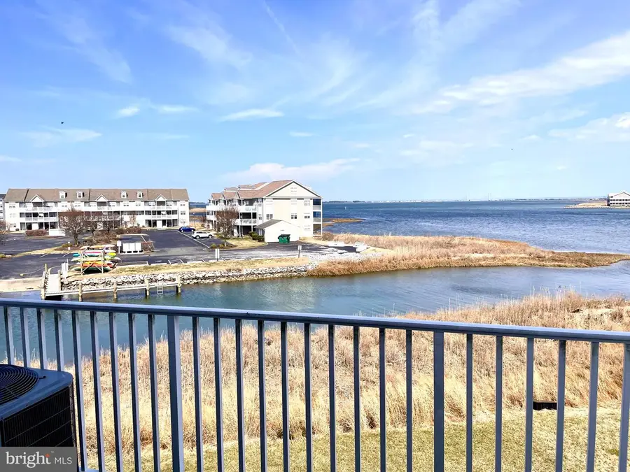 30406 Anderson Dr #106, Ocean View, DE 19970 - #2