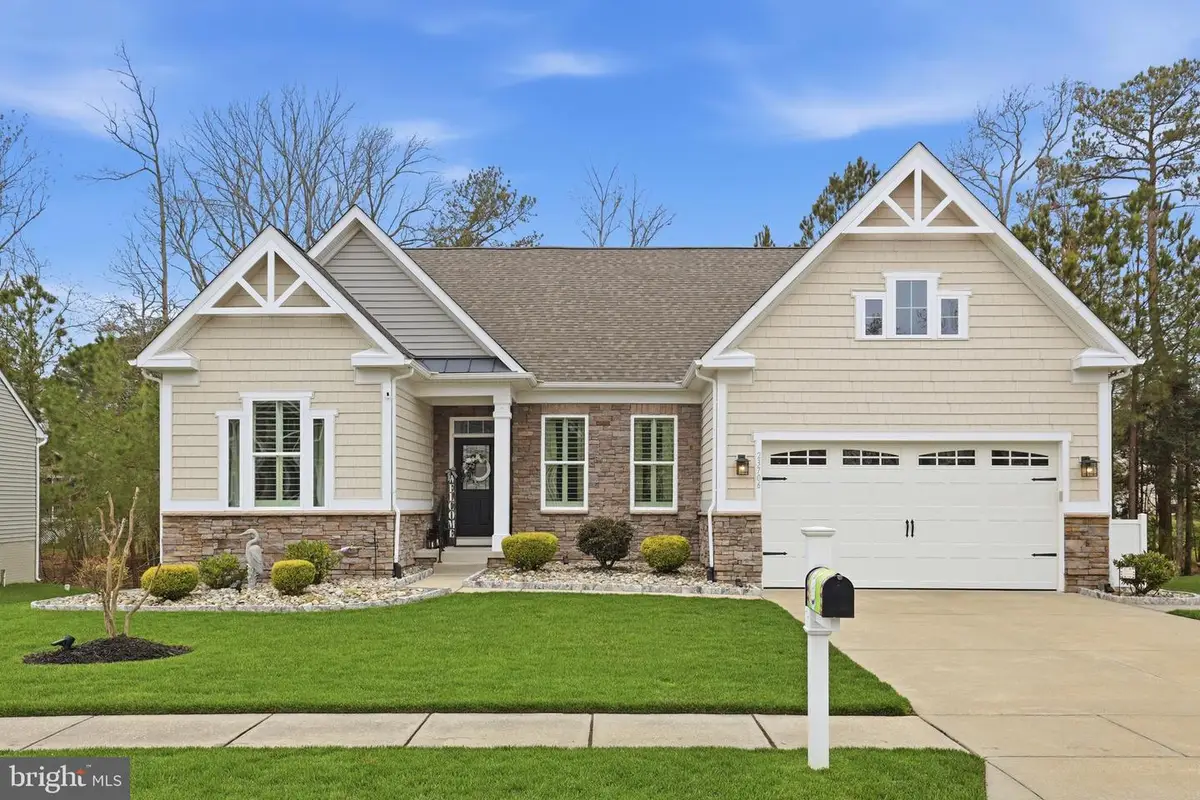 23706 Herring Reach Ct, Lewes, DE 19958 - #1