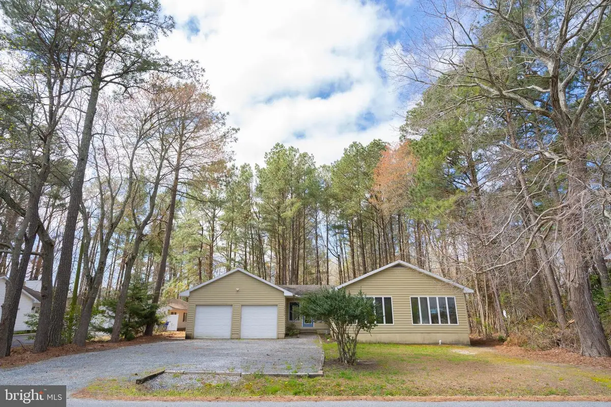 32670 Cedar Dr, Millville, DE 19967 - #1