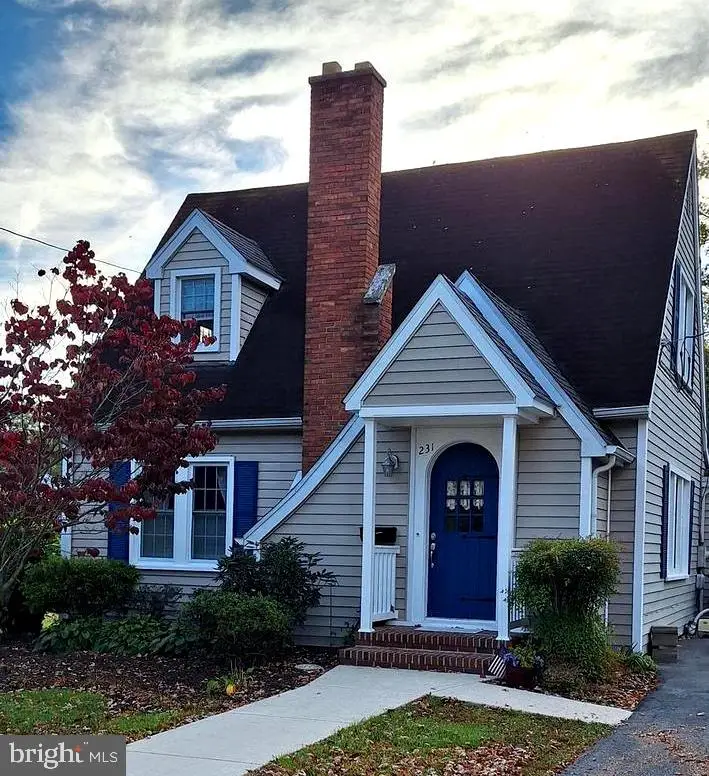 231 W Pine St, Georgetown, DE 19947 - #1
